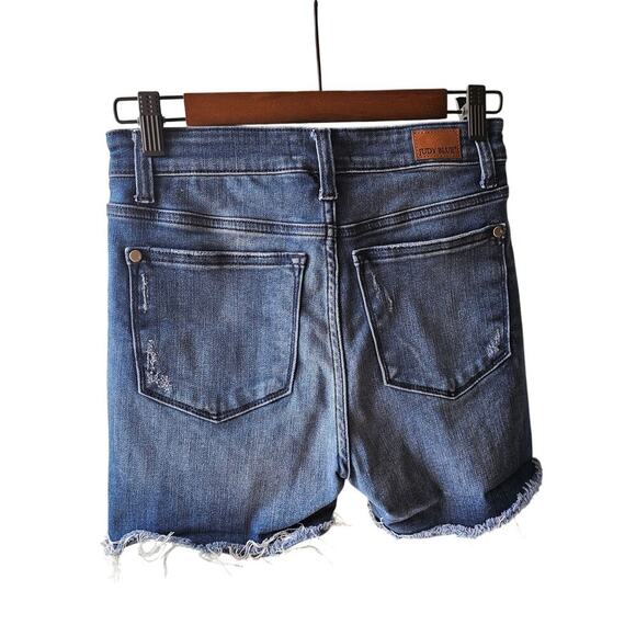 Judy Blue Mid Rise Cut Off Shorts Size S - Picture 7 of 10